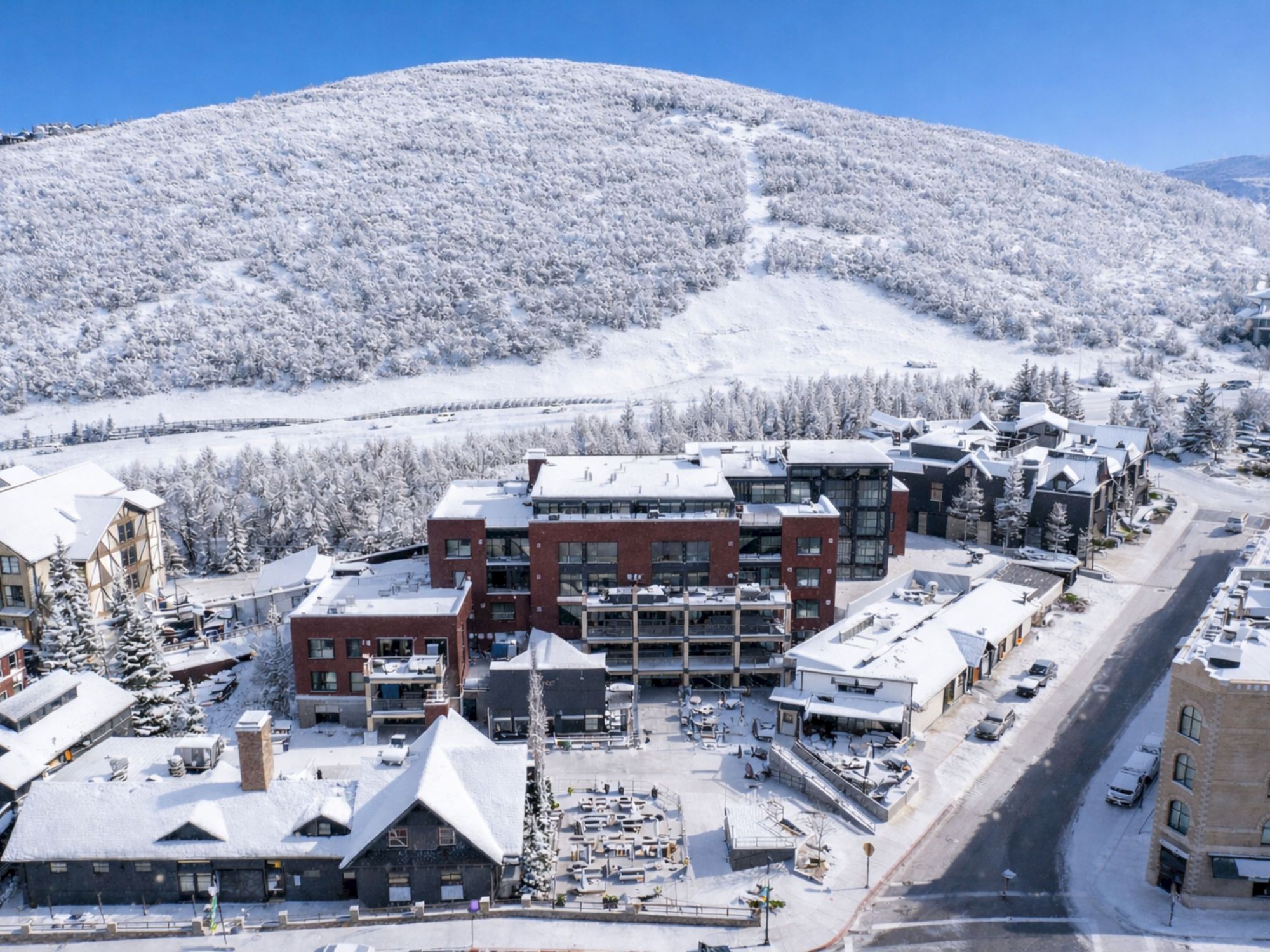 Main & SKY Park City Utah